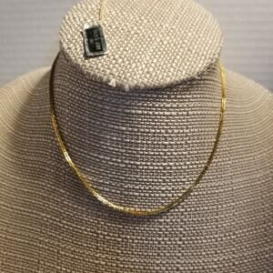 New 18k plated herringbone necklace not marked only carries a tag